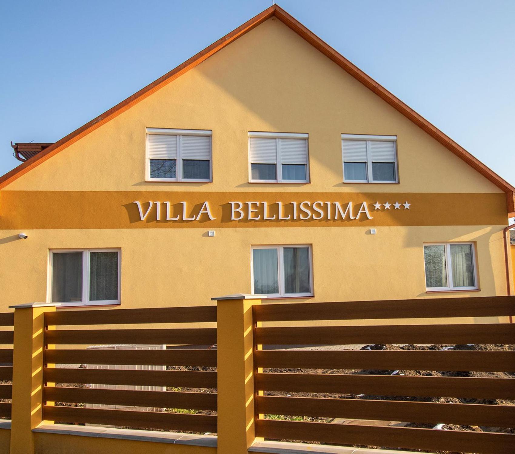 Villa Bellissima Szabolcs Buitenkant foto